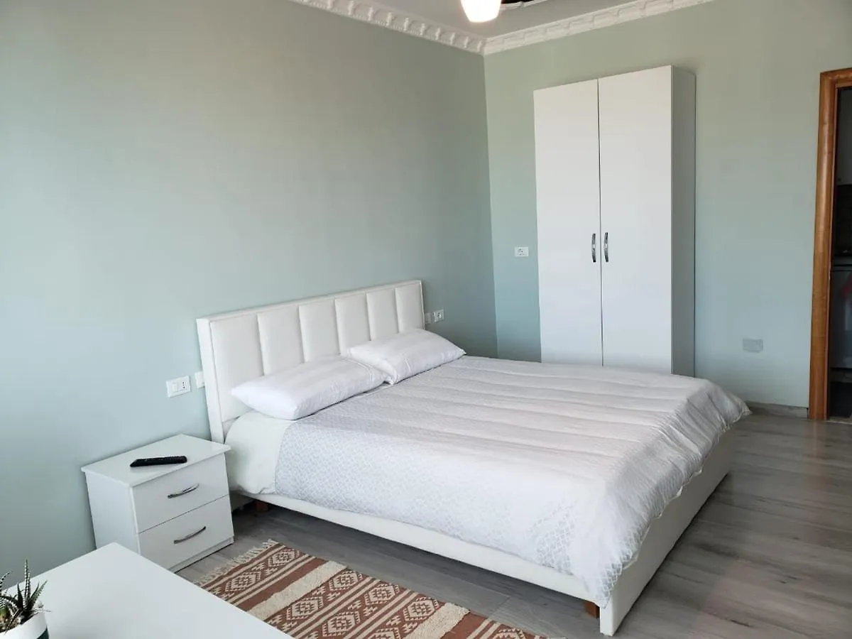 Agroni Rooms Tirana 0*,