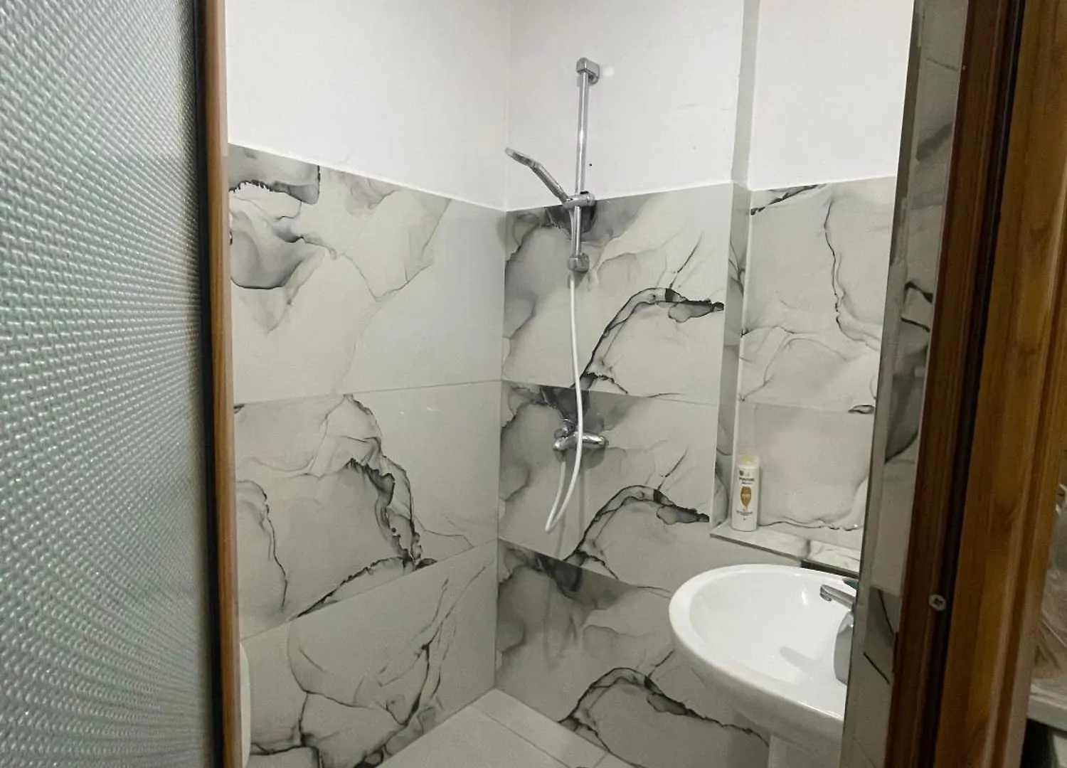 Lejlighed Agroni Rooms Tirana